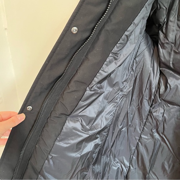Uniqlo warmest extra long black parka coat like new - Picture 5 of 14